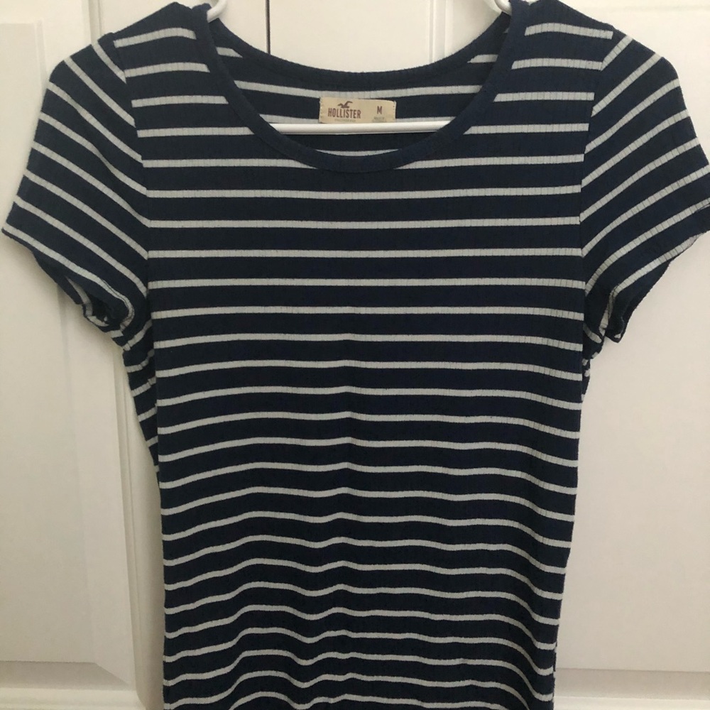 Hollister Tshirt